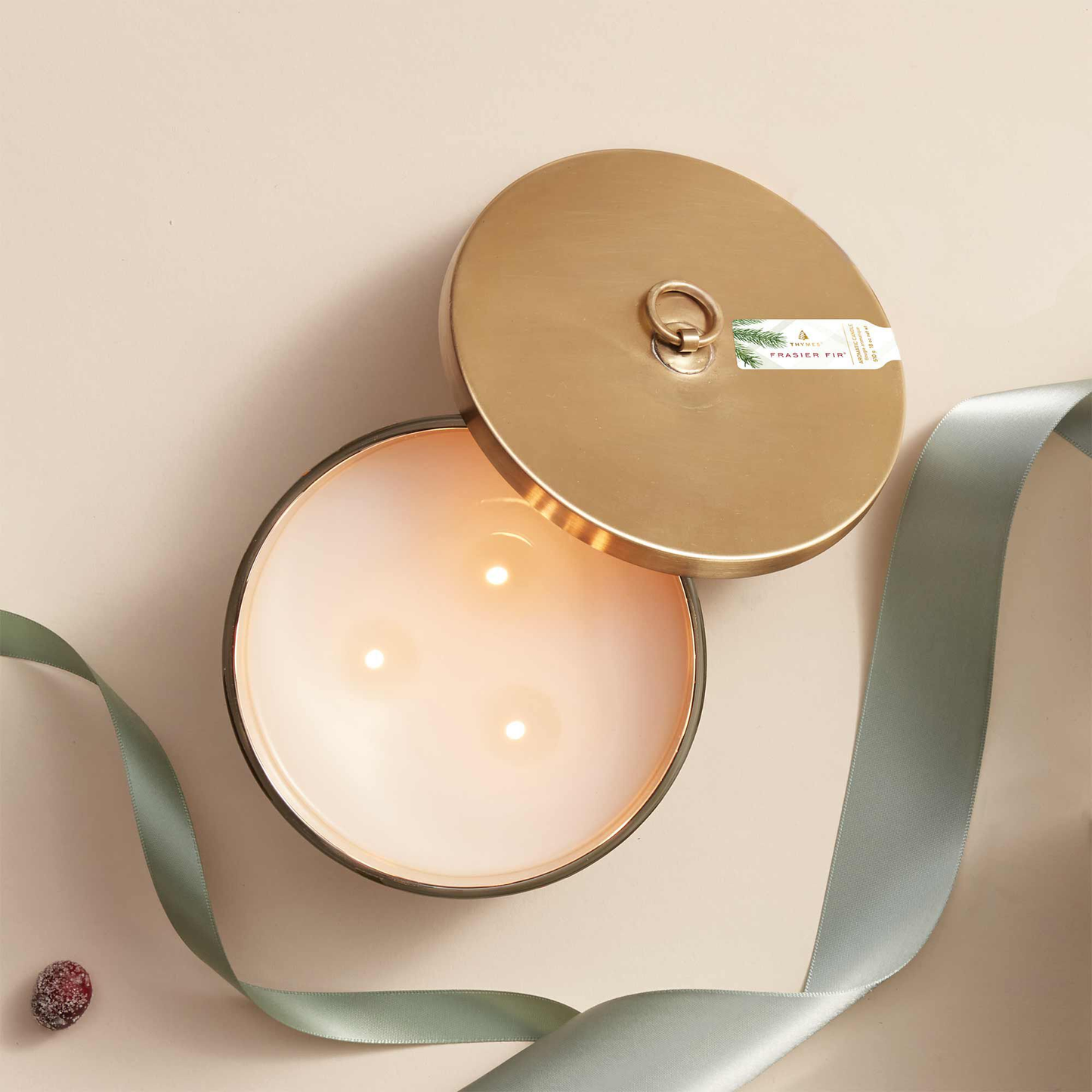 Thymes Frosted Plaid 3-Wick Holiday Candle 18Oz - Frasier Fir