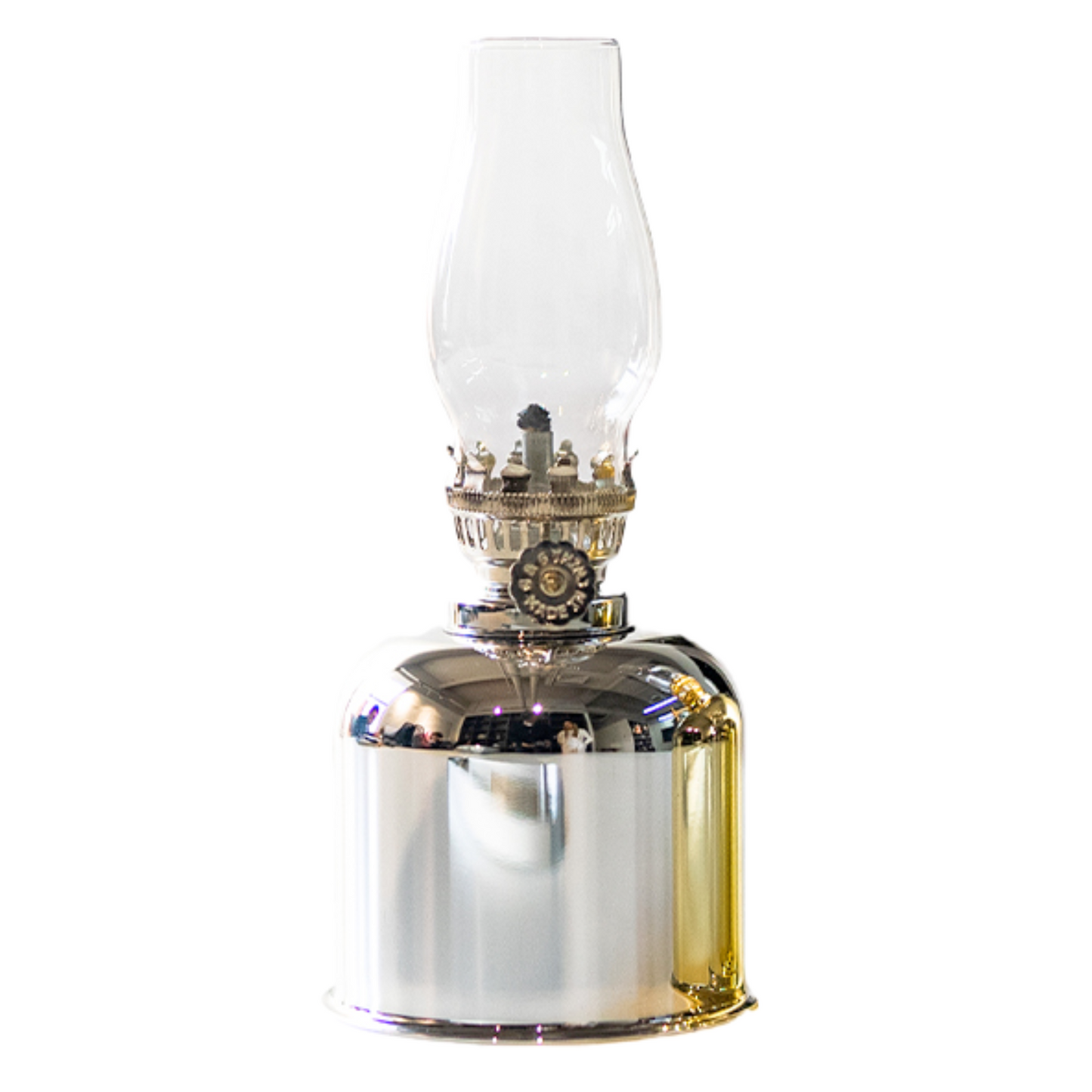 Vintage Style Oil Lamp (Electroplated Metal)