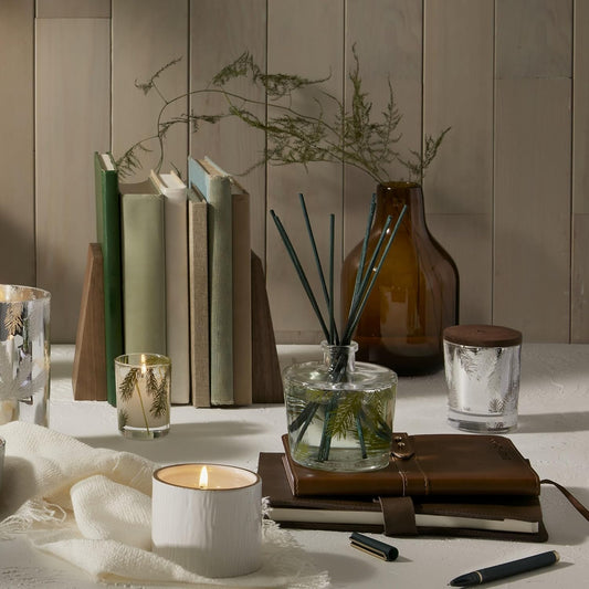 Thymes Frasier Fir Reed Diffuser Set | Reeds, Fragrance Oil, and Glass Bottle | 7.75 fl oz